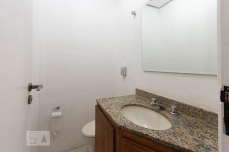 Apartamento à venda com 133m², 4 quartos e 3 vagasLavabo