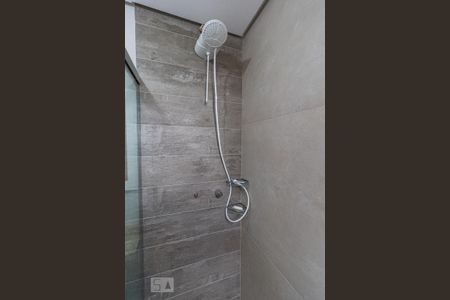 Casa à venda com 240m², 7 quartos e 8 vagasBanheiro social 2