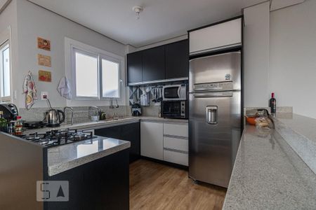 Casa à venda com 240m², 7 quartos e 8 vagasCozinha