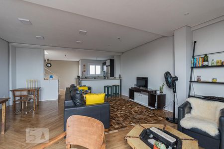 Sala de casa à venda com 7 quartos, 240m² em Vila Jardim, Porto Alegre