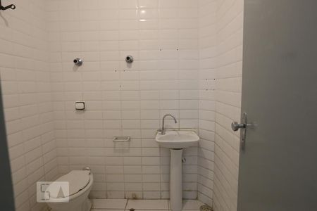 Casa para alugar com 170m², 4 quartos e 4 vagasBanheiro 