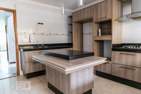 Casa à venda com 146m², 3 quartos e 2 vagasCozinha