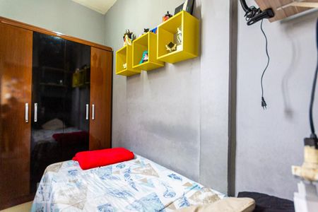 Apartamento à venda com 81m², 2 quartos e sem vagaQuarto de Serviço