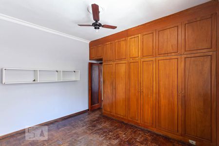 Apartamento à venda com 110m², 3 quartos e 1 vagaQuarto 2
