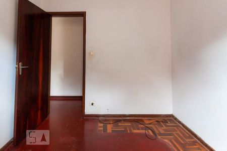 Casa à venda com 210m², 3 quartos e 2 vagasQuarto 2