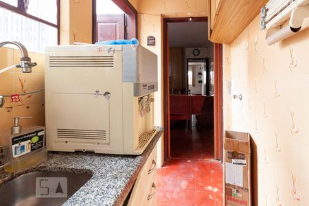 Casa à venda com 210m², 3 quartos e 2 vagasCozinha