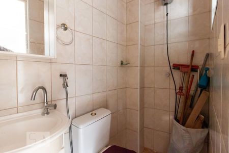 Casa à venda com 210m², 3 quartos e 2 vagasBanheiro de serviço