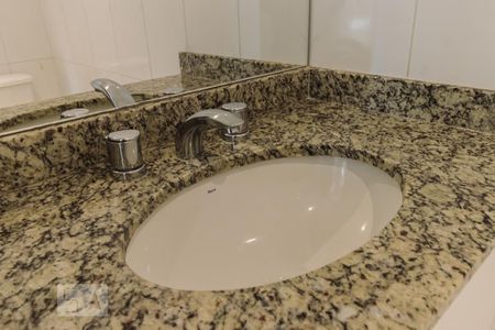 Apartamento para alugar com 65m², 2 quartos e 2 vagas Apartamento para alugar com 65m², 2 quartos e 2 vagasBanheiro 2 Pia