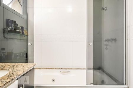 Apartamento à venda com 172m², 4 quartos e 3 vagasBanheiro da Suíte 3