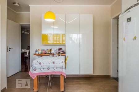 Apartamento à venda com 172m², 4 quartos e 3 vagasCozinha