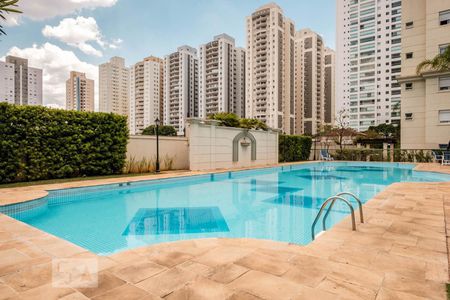Apartamento à venda com 172m², 4 quartos e 3 vagasPiscina