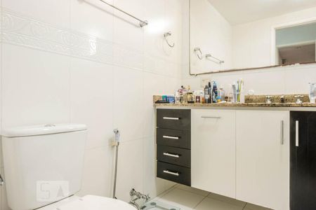 Apartamento à venda com 172m², 4 quartos e 3 vagasBanheiro da Suíte 3