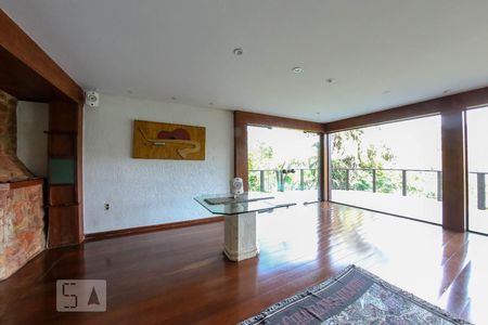 Sala 3 de casa de condomínio para alugar com 4 quartos, 520m² em Vila D’el Rey, Nova Lima
