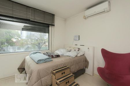 QUARTO de apartamento para alugar com 1 quarto, 60m² em Três Figueiras, Porto Alegre