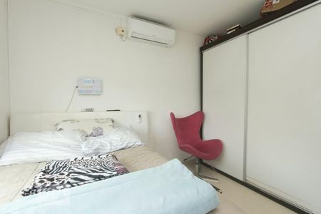 QUARTO de apartamento para alugar com 1 quarto, 60m² em Três Figueiras, Porto Alegre