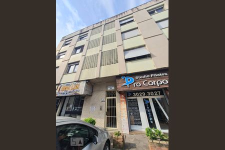 FACHADA de apartamento para alugar com 1 quarto, 60m² em Três Figueiras, Porto Alegre