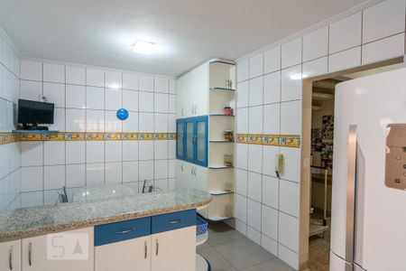 Casa à venda com 310m², 4 quartos e 10 vagasCozinha