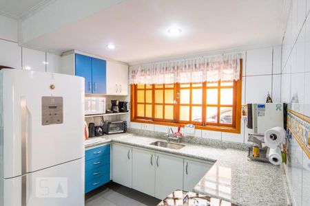 Casa à venda com 310m², 4 quartos e 10 vagasCozinha