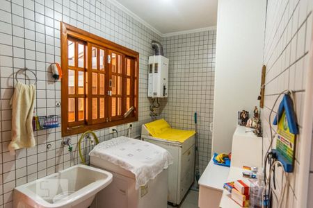 Casa à venda com 310m², 4 quartos e 10 vagasÁrea de Serviço