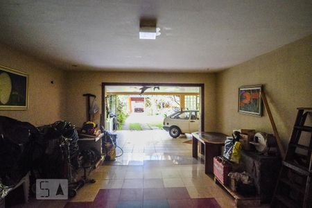 Casa à venda com 310m², 4 quartos e 10 vagasSalão