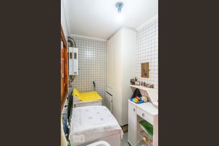 Casa à venda com 310m², 4 quartos e 10 vagasÁrea de Serviço