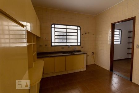 Casa à venda com 250m², 4 quartos e 3 vagasCozinha