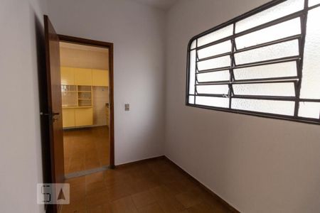 Casa à venda com 250m², 4 quartos e 3 vagasDespensa