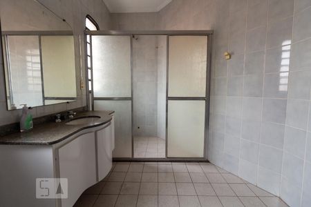 Casa à venda com 250m², 4 quartos e 3 vagasBanheiro Social