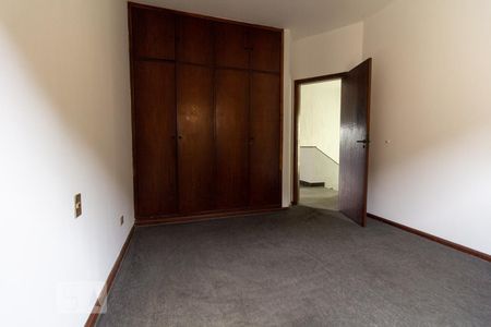 Casa à venda com 250m², 4 quartos e 3 vagasQuarto 2