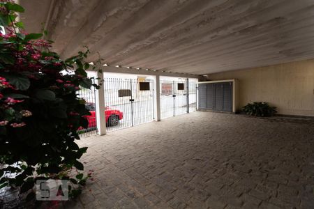 Casa à venda com 250m², 4 quartos e 3 vagasGaragem