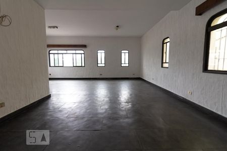 Sala de casa à venda com 4 quartos, 250m² em Vila Antônio, São Paulo