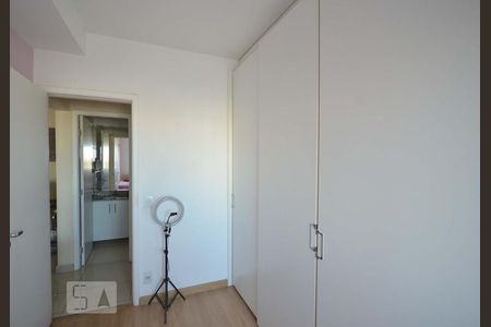Apartamento à venda com 90m², 2 quartos e 2 vagasQuarto 2