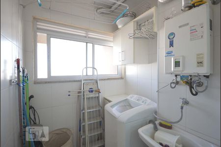 Apartamento à venda com 90m², 2 quartos e 2 vagasArea de Serviço