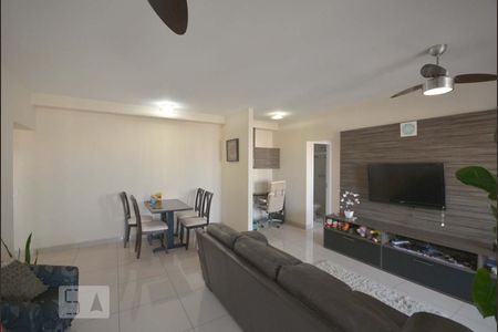 Sala de apartamento à venda com 2 quartos, 90m² em Vila Firmiano Pinto, São Paulo