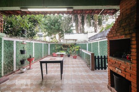 Casa à venda com 300m², 3 quartos e 4 vagasQuintal e Churrasqueira 