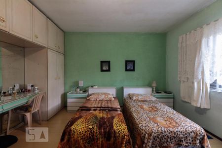 Casa à venda com 300m², 3 quartos e 4 vagasSuíte 