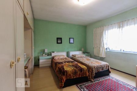 Casa à venda com 300m², 3 quartos e 4 vagasSuíte 