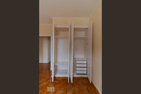 Apartamento para alugar com 92m², 3 quartos e 1 vagaQuarto 02 - Armário