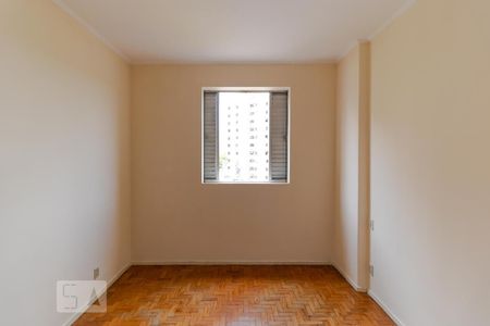 Apartamento para alugar com 92m², 3 quartos e 1 vagaQuarto 01