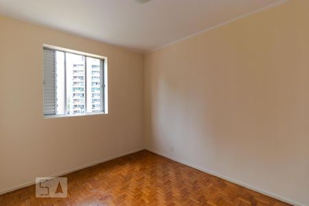 Apartamento para alugar com 92m², 3 quartos e 1 vagaQuarto 02