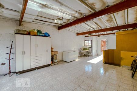 Casa para alugar com 300m², 3 quartos e 6 vagasSalao de festa