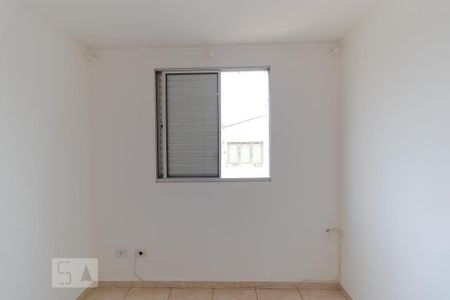 Apartamento à venda com 85m², 2 quartos e 1 vagaQuarto 02