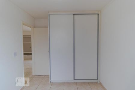 Apartamento à venda com 85m², 2 quartos e 1 vagaQuarto 02