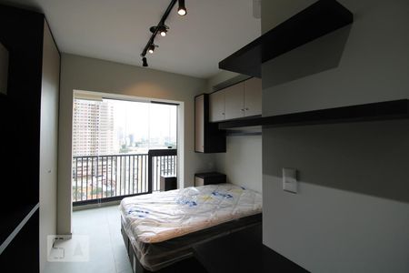 Sala/Quarto de kitnet/studio para alugar com 1 quarto, 23m² em Jardim das Acácias, São Paulo