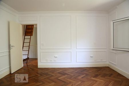 Casa de condomínio à venda com 670m², 4 quartos e 4 vagasSuíte 4