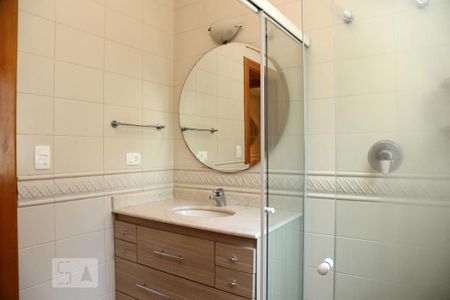 Casa de condomínio à venda com 670m², 4 quartos e 4 vagasBanheiro da Suíte 4