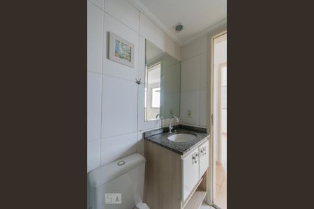 Apartamento à venda com 45m², 2 quartos e 1 vaga Apartamento à venda com 45m², 2 quartos e 1 vagaBanheiro