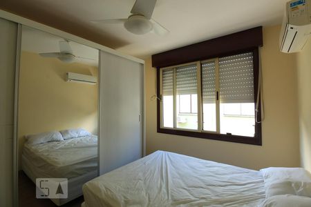Quarto de apartamento à venda com 1 quarto, 47m² em Teresópolis, Porto Alegre