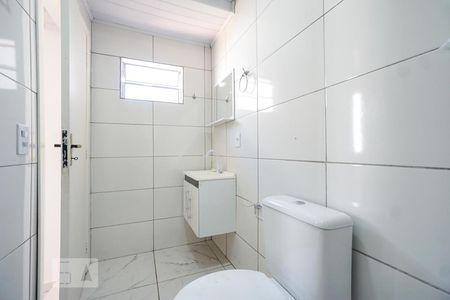 Casa para alugar com 100m², 3 quartos e 3 vagasBanheiro social