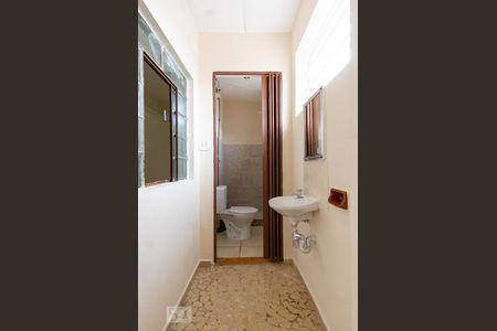 Banheiro de casa de condomínio para alugar com 2 quartos, 60m² em Imirim, São Paulo